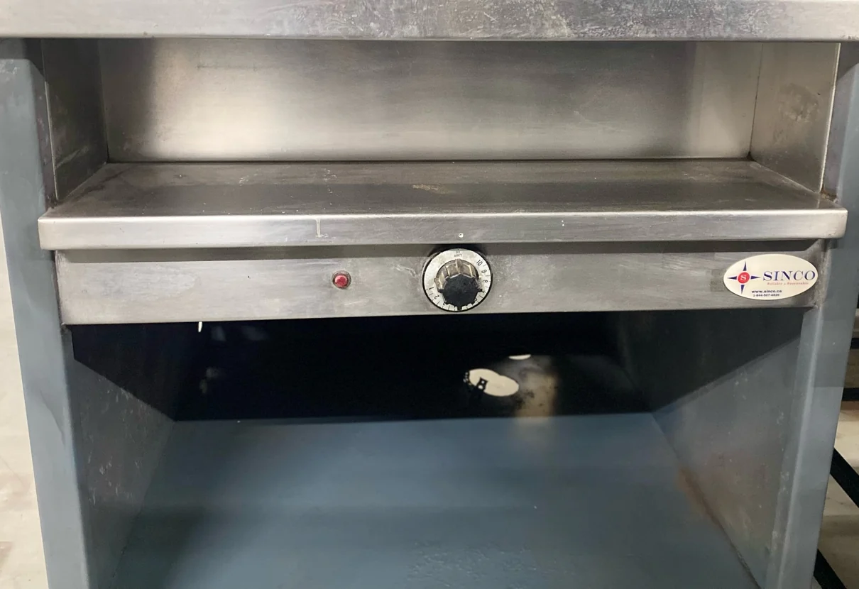 2 Comp Steam Table Used FOR02015 - Image 5