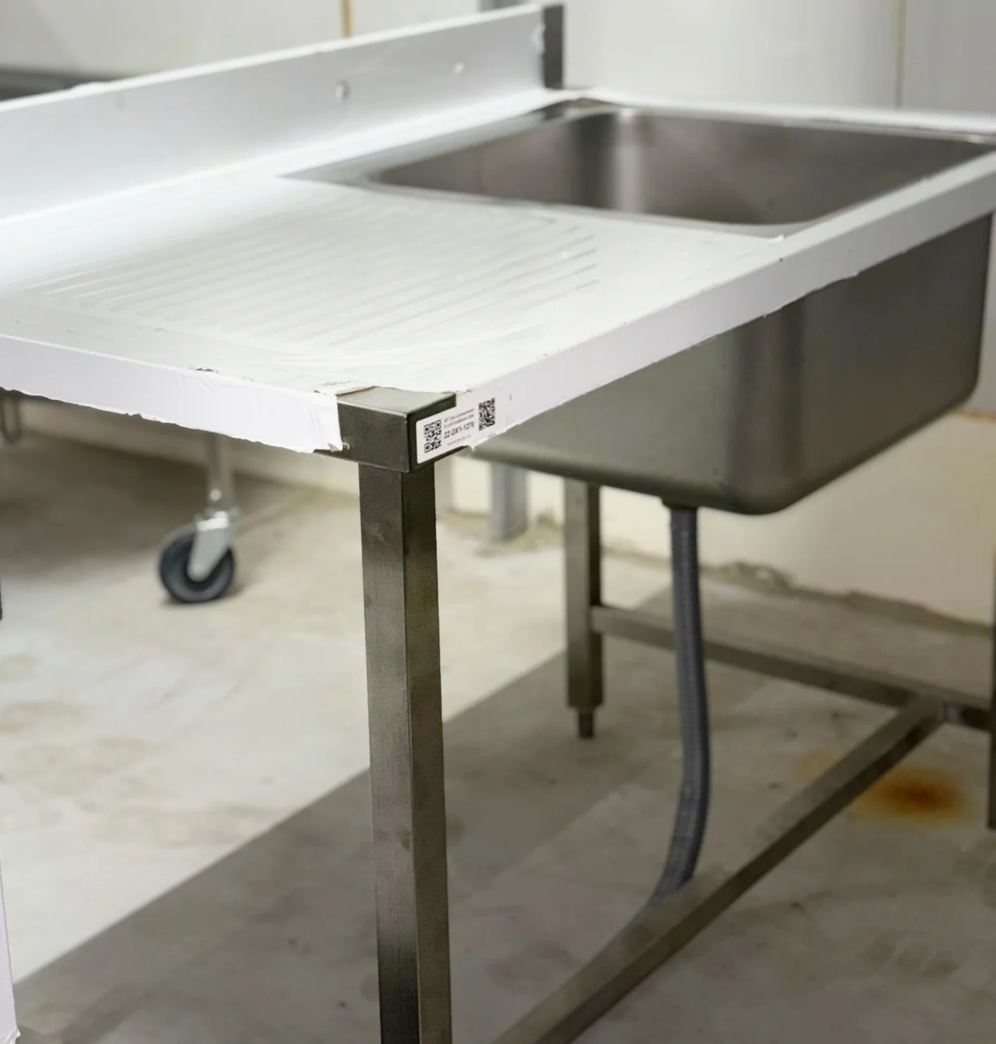 48'' Stainless Steel One Compartment & Left Drainboard Sink ZZ-DXY-1270 - Image 4