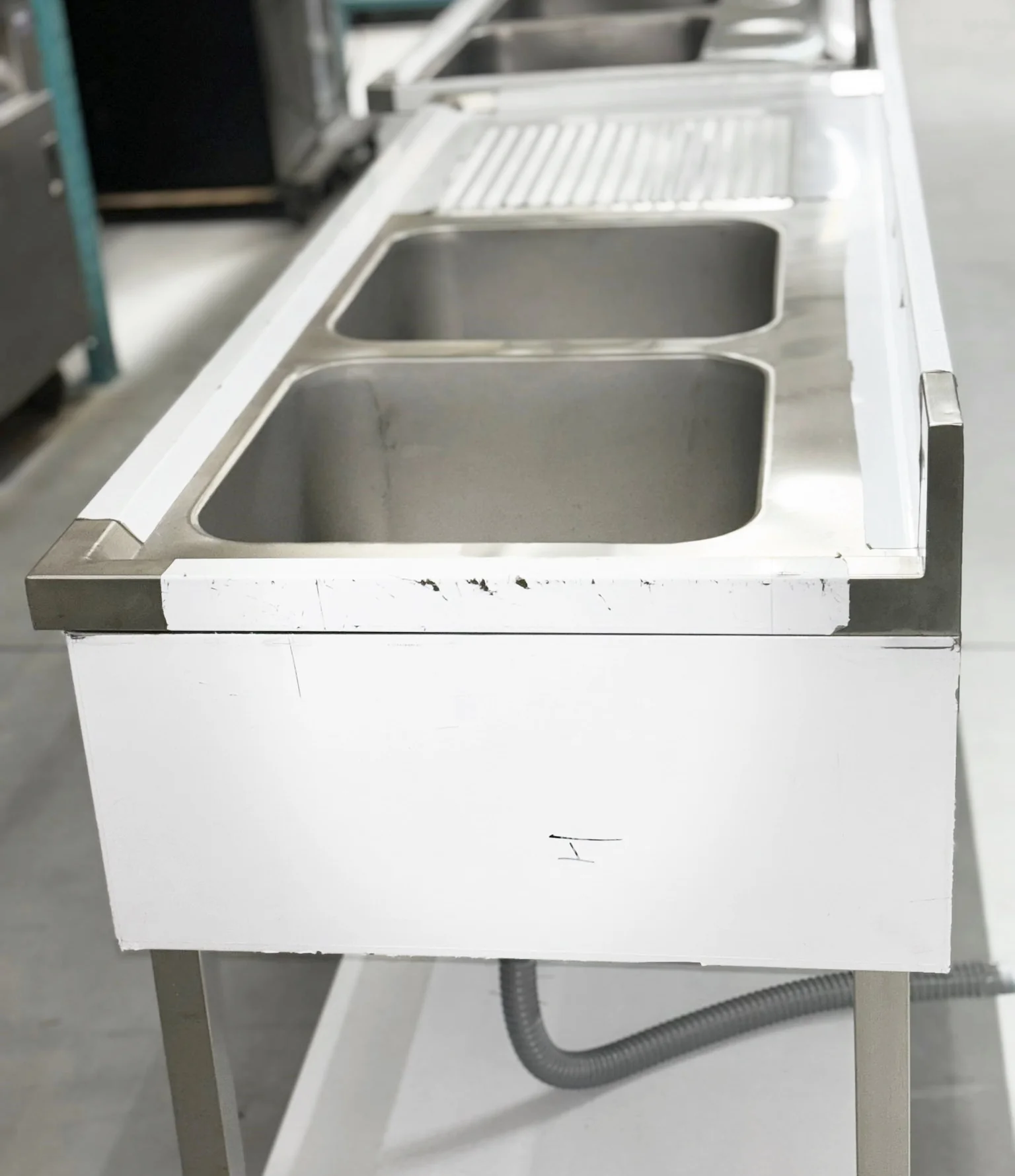 71'' Stainless Steel Two Compartment & Left Drainboard Sink ZZ-SXZ-1870-DQ - Image 2