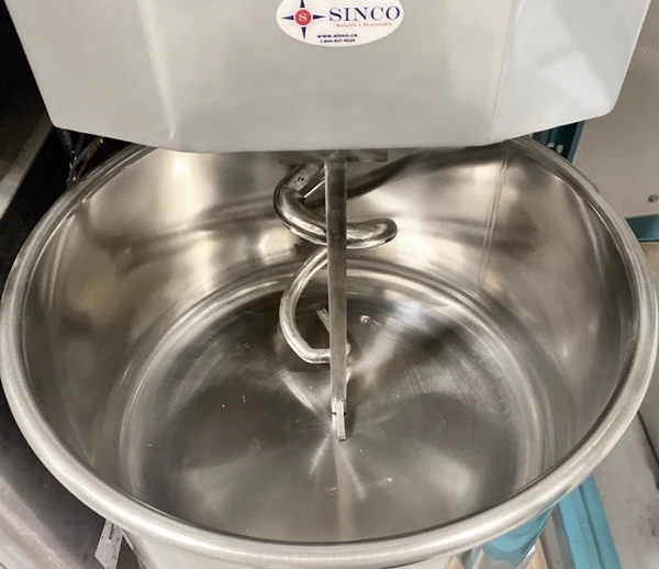 CHEF Spiral Dough Mixer 80Qt Capacity, HS-80 - Image 4