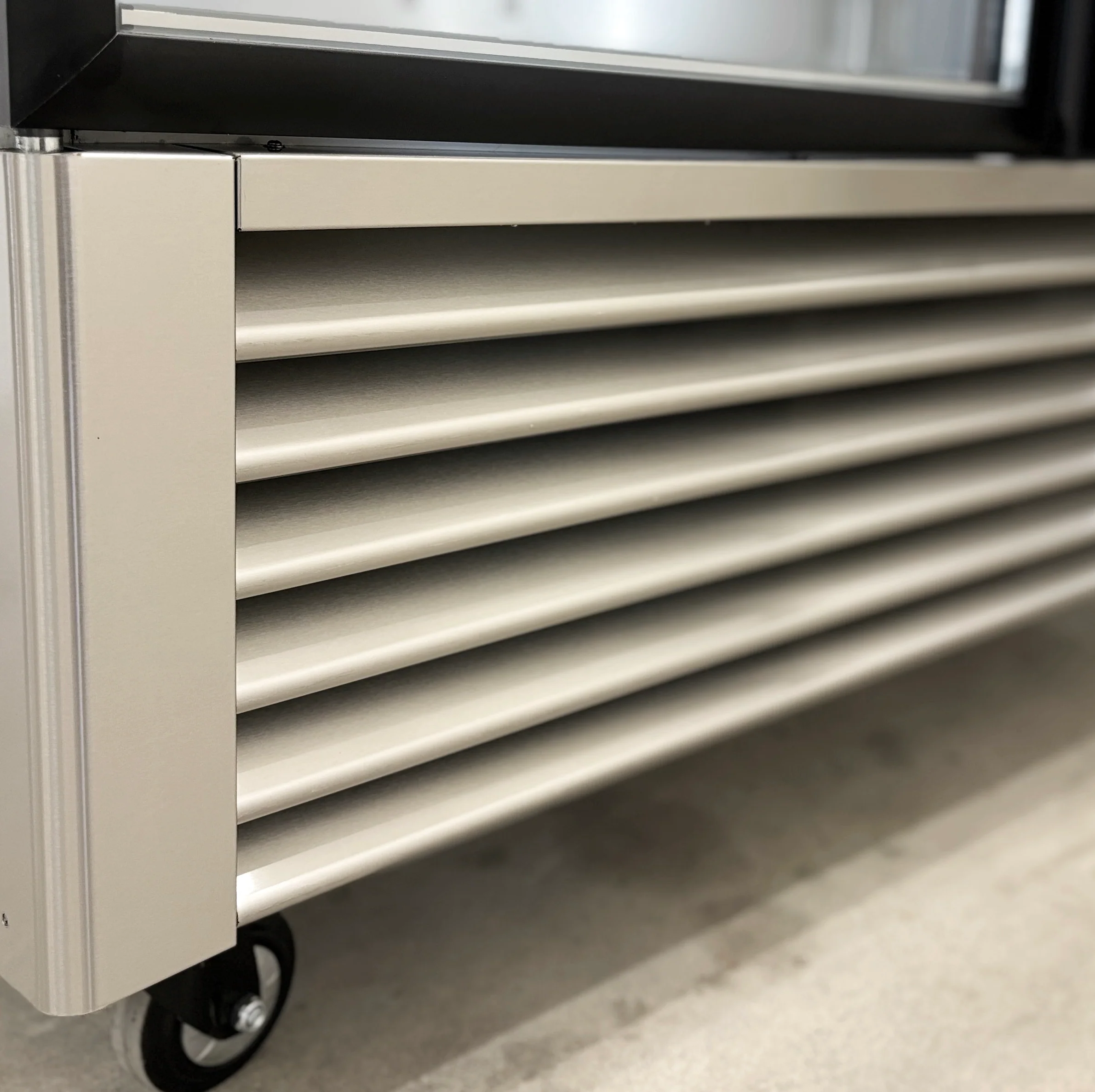 Alaska-Line 55'' Stainless Steel Two Glass Door Cooler 50 Cu.Ft., HIT-409 - Image 8