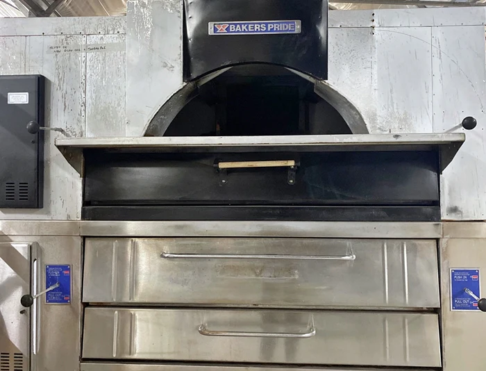 Baker's Pride Double Deck Pizza Oven Natural Gas, FC-616 and Y600, Used FOR01869 - Image 6
