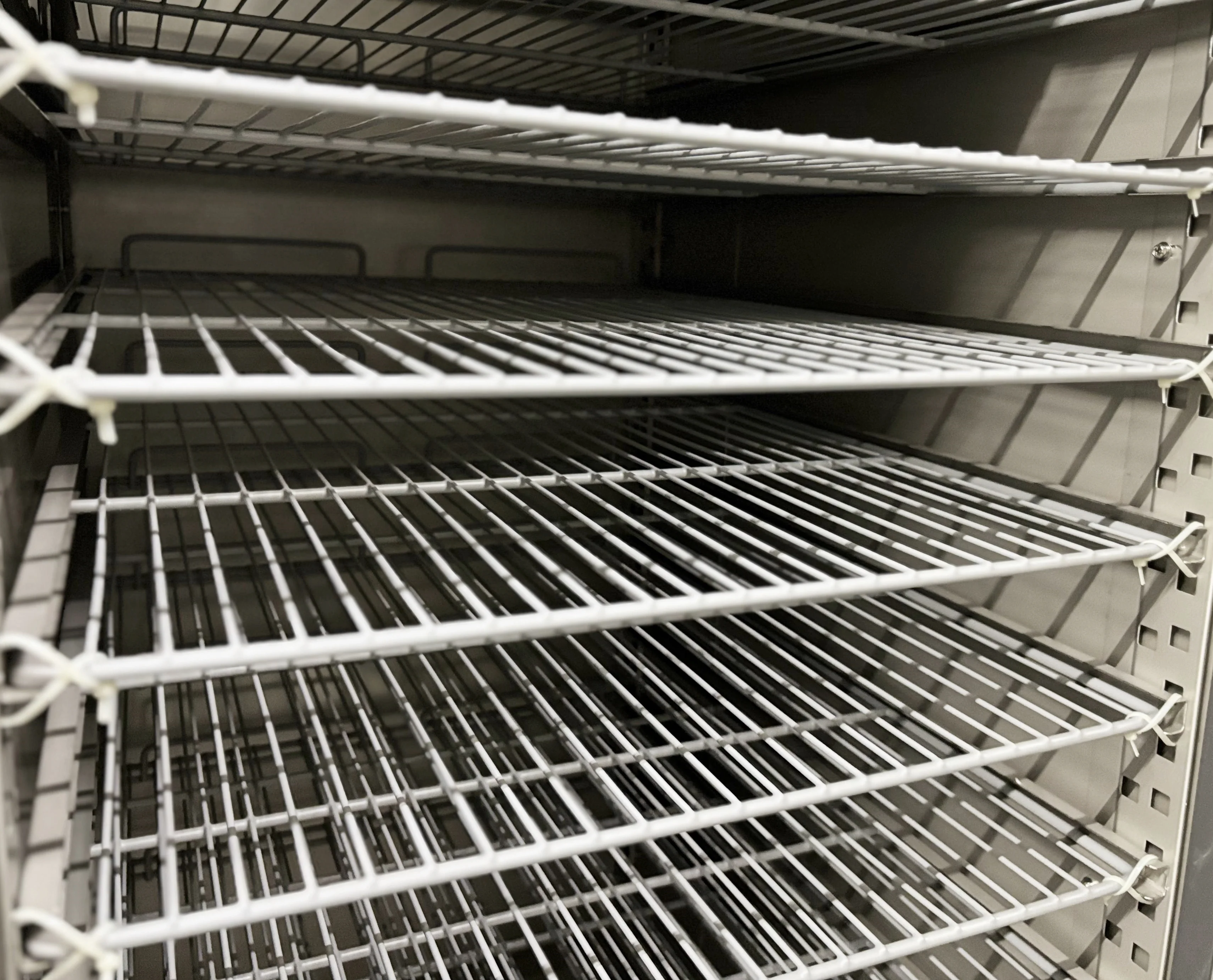 30'' CHEF Bakery Cabinet Cooler 26.Cu.Ft., GE-800TN - Image 5