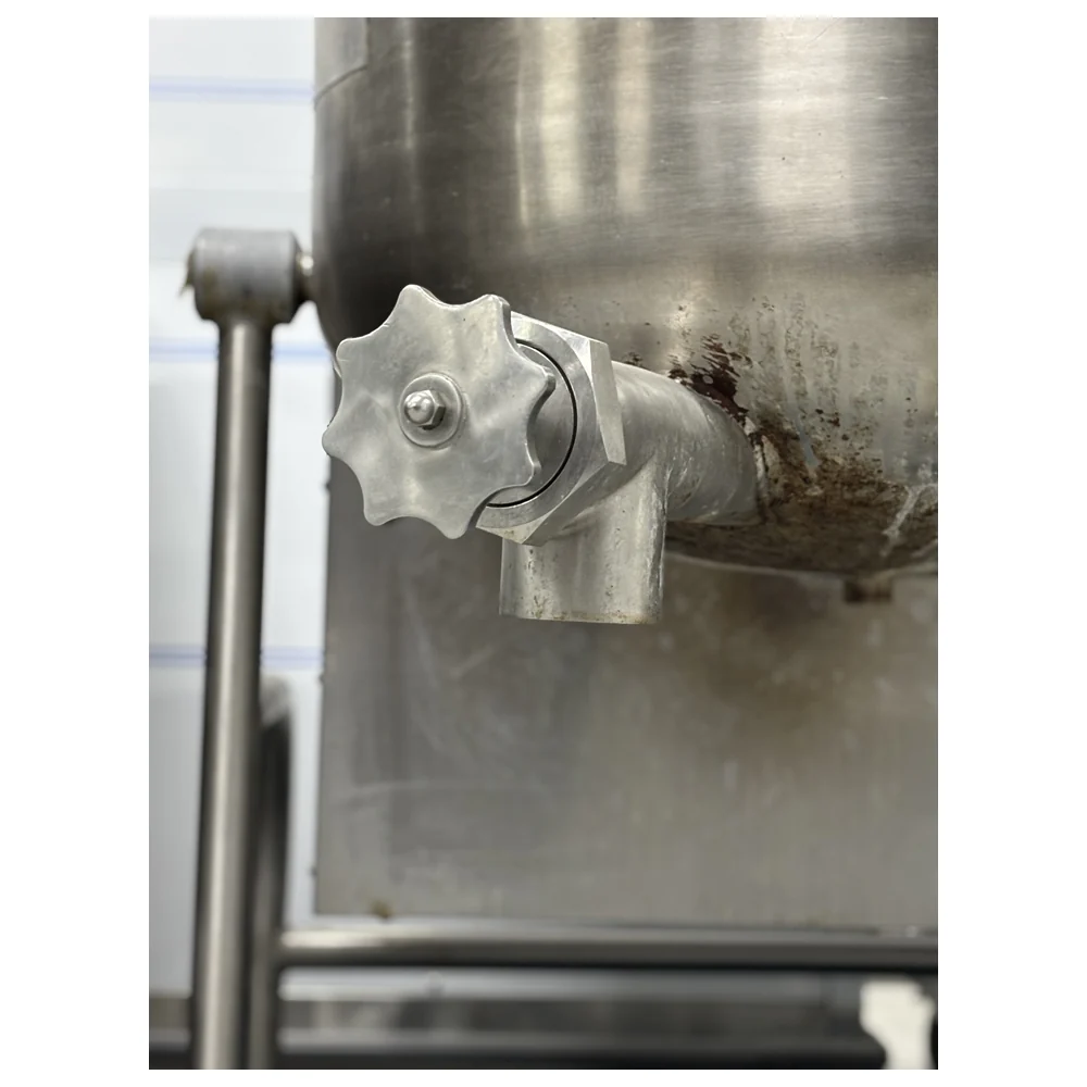 Cleveland Natural Gas 60 Gallon Tilting 2/3 Steam Jacketed Kettle - 190,000 BTU Used FOR02407 - Image 5