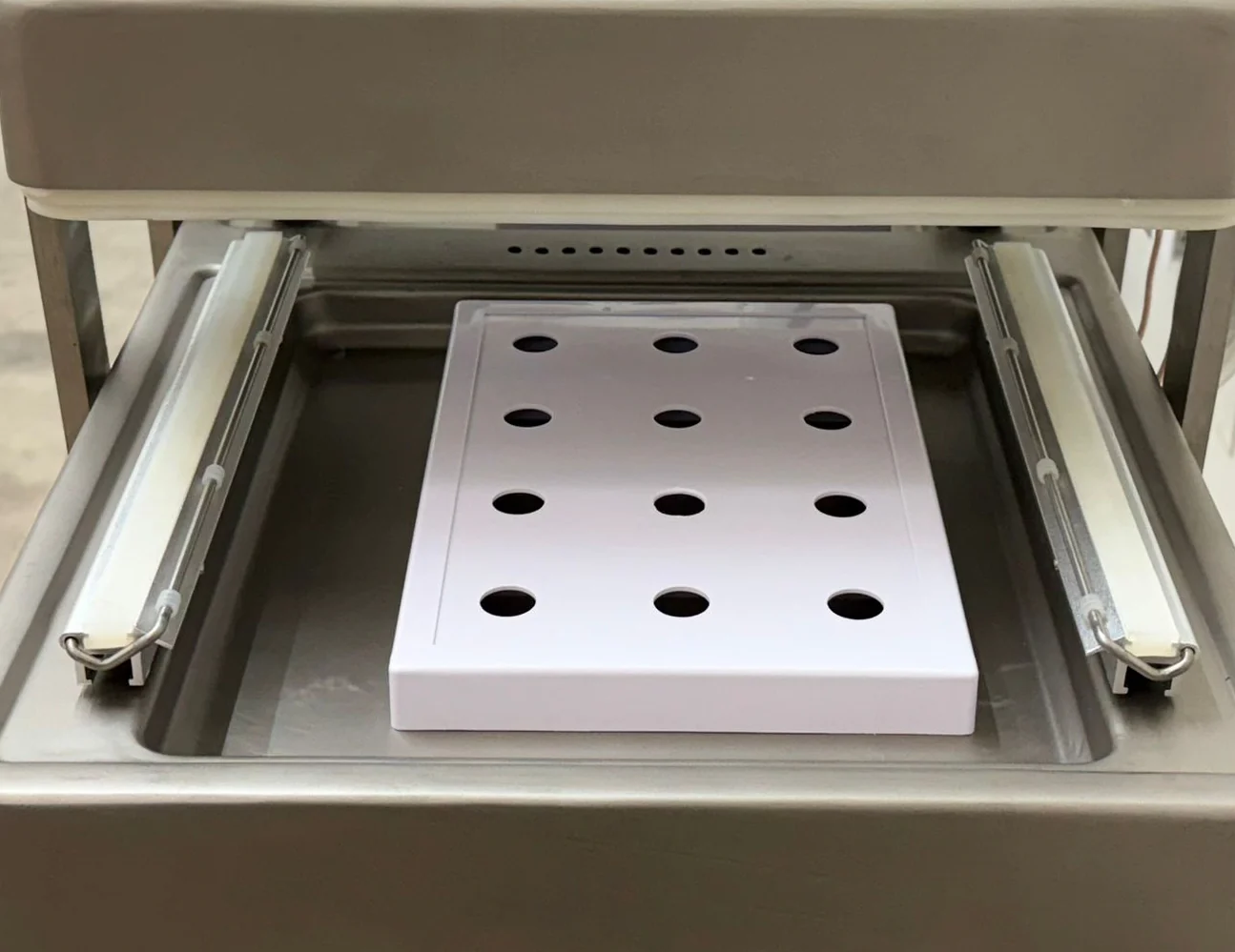 Double Chamber Vacuum Packing Machine 16'' Sealing Chamber DZ-400/2SA - Image 5