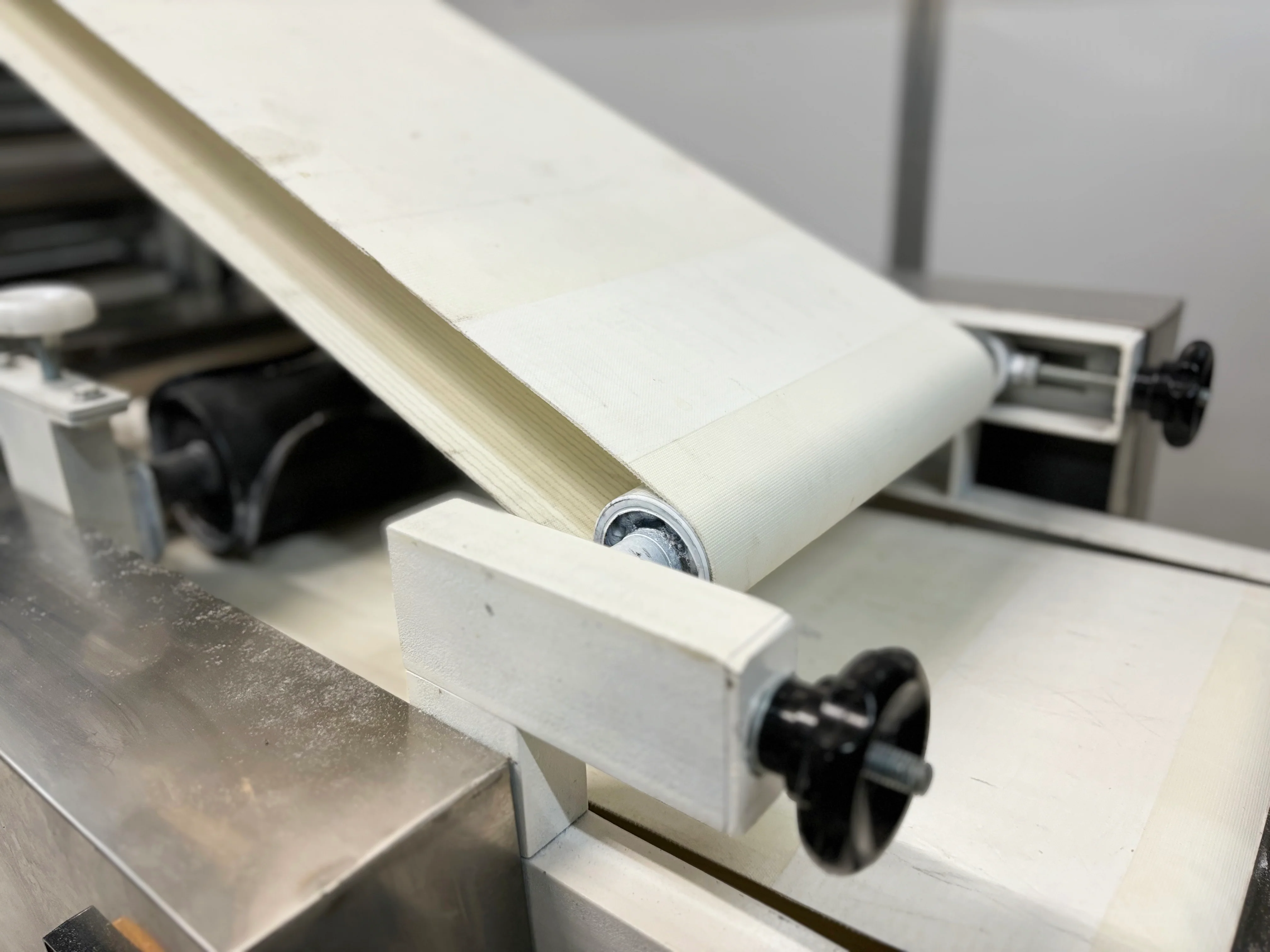 Dough Sheeter Dough Moulding Machine Used FOR02141 - Image 9