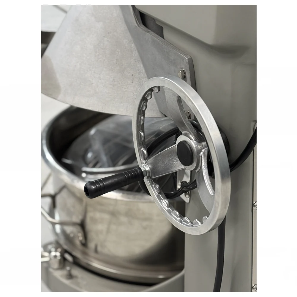 Globe SP60 Commercial Planetary Mixer - 60 Qt Capacity SP60 - Image 6