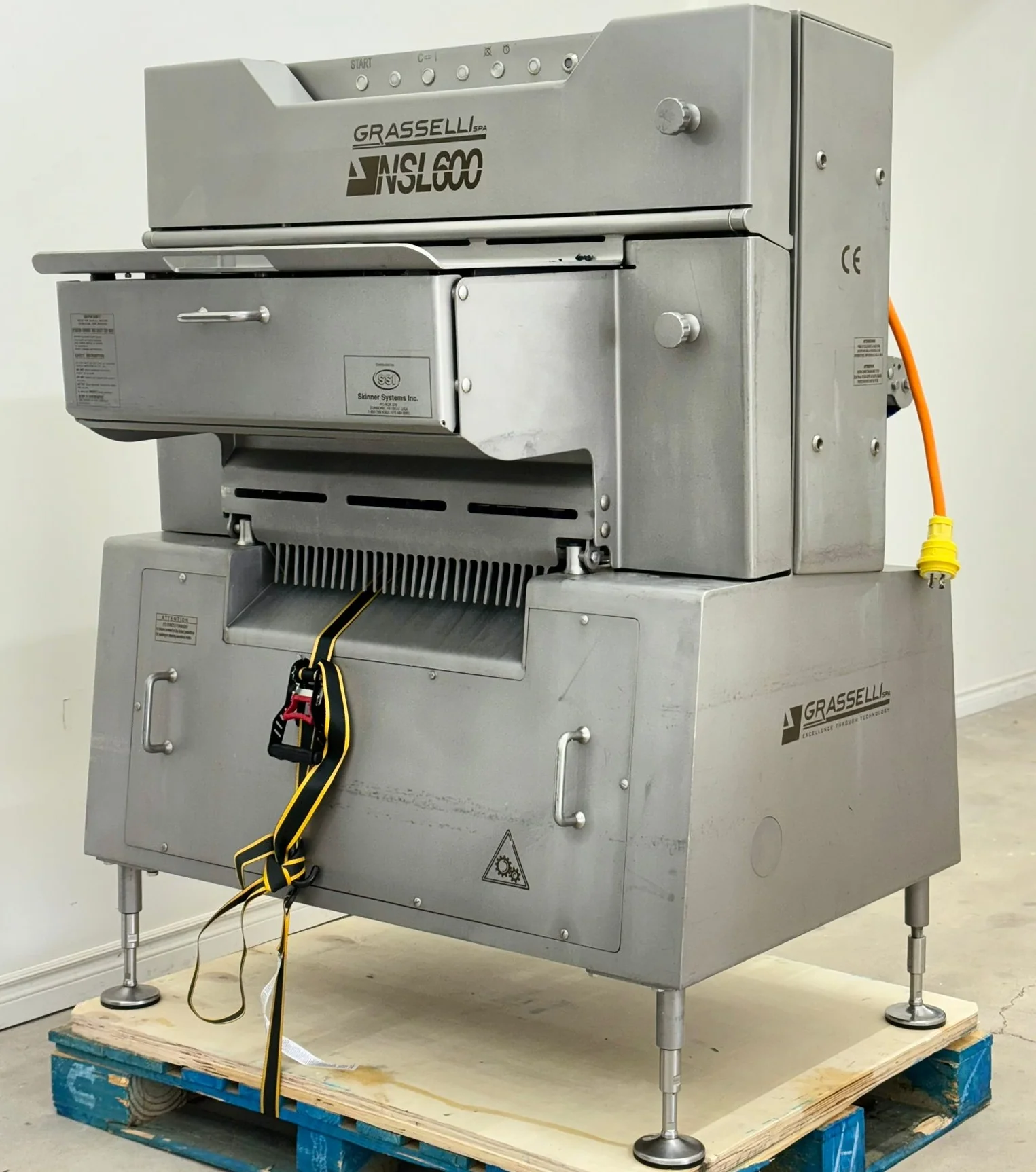 Grasselli Multi-Blade Vertical Meat Slicer (DEMO) FOR02054 - Image 10