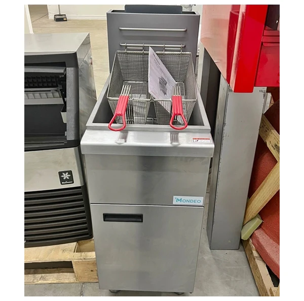 Mondeo Natural Gas 30-45lbs., 90.000 BTU Floor Fryer MD-F3-NG - Image 2