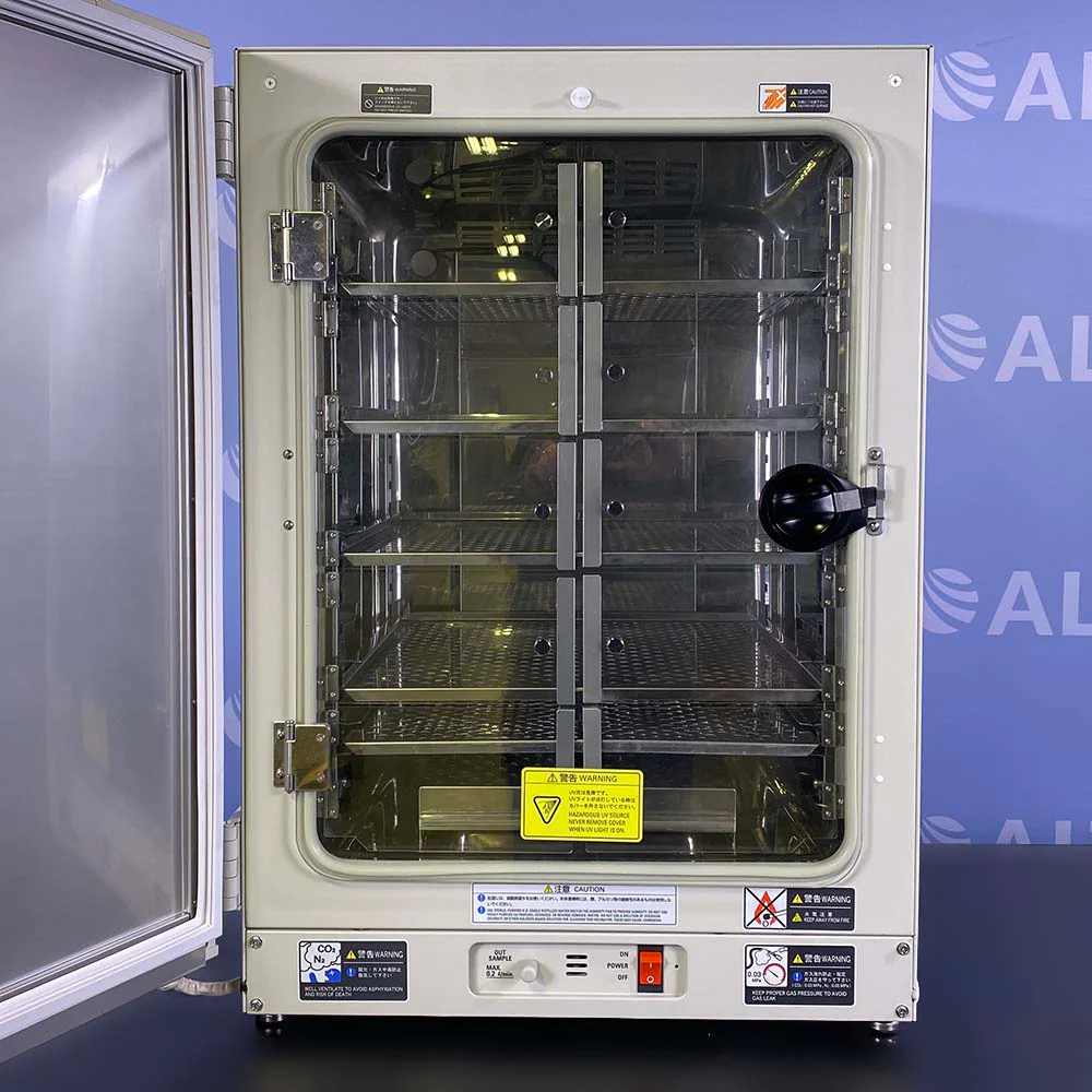 Sanyo Biomedical Heated Incubator MCO-18M - Image 3