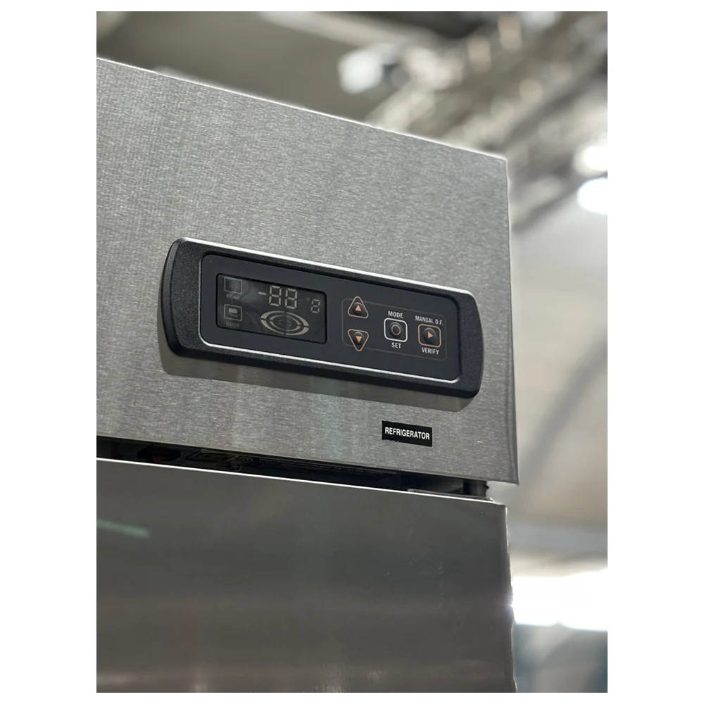 55'' CHEF Double Solid Door Stainless Steel Cooler 46.1 Cu.Ft., LRSR2-H - Image 5