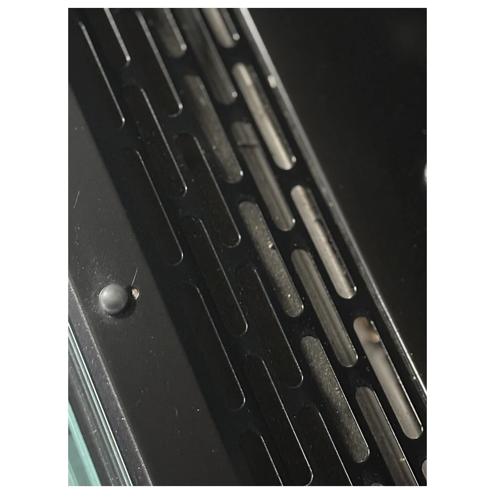 40'' Structural Concepts Grab and Go Cooler (Slightly Used) FOR02090 - Image 6