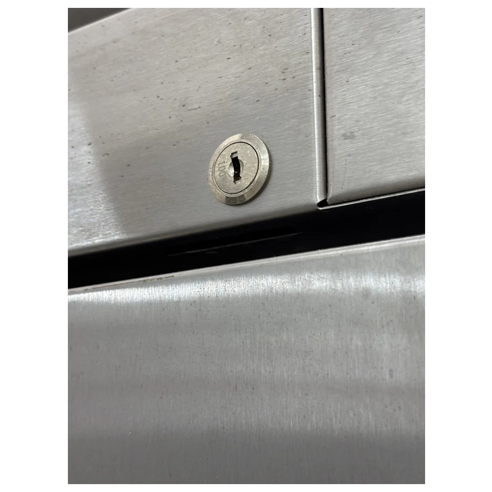 True 27" Solid Door Reach-In Freezer TB-01 - Image 3