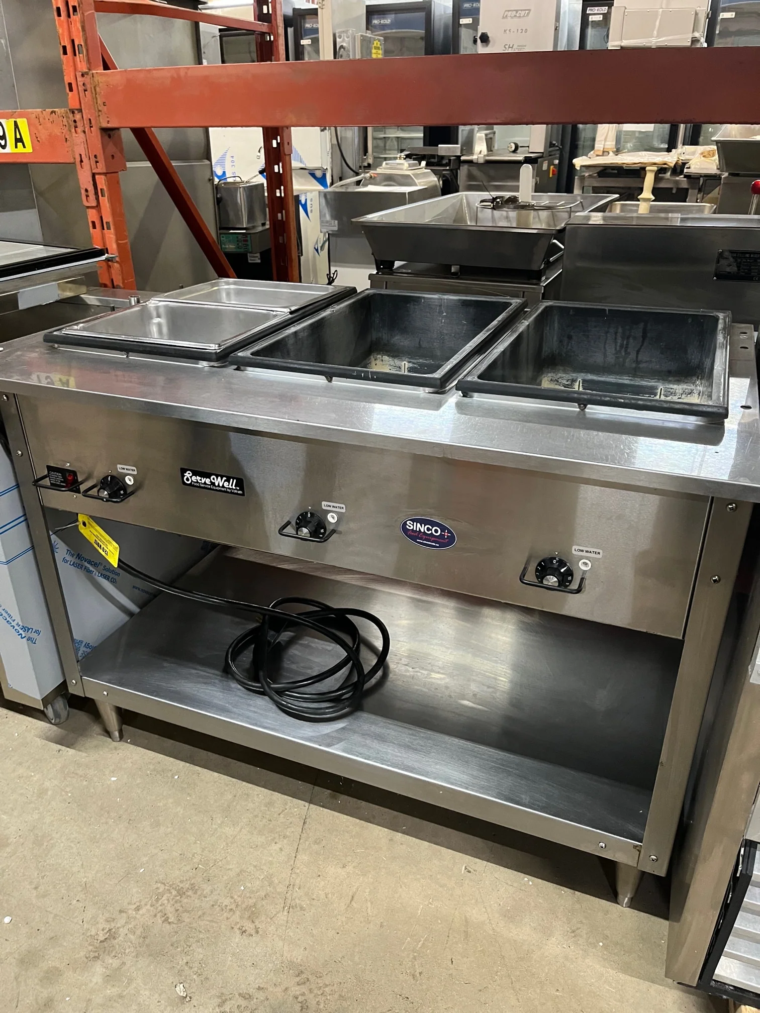 Vollrath Electric Three Pan Hot Food Table Used FOR01686 - Image 3
