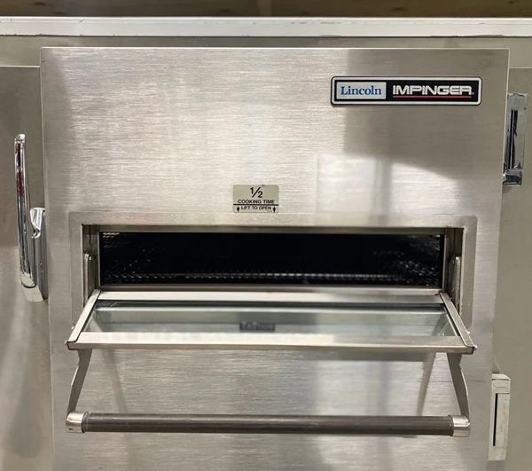 Lincoln Electric Pizza Oven with Conveyor Belt Used FOR01682 - Image 4