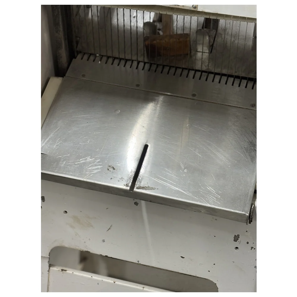 Used Oliver Bread Slicer - FOR02200 - Image 3