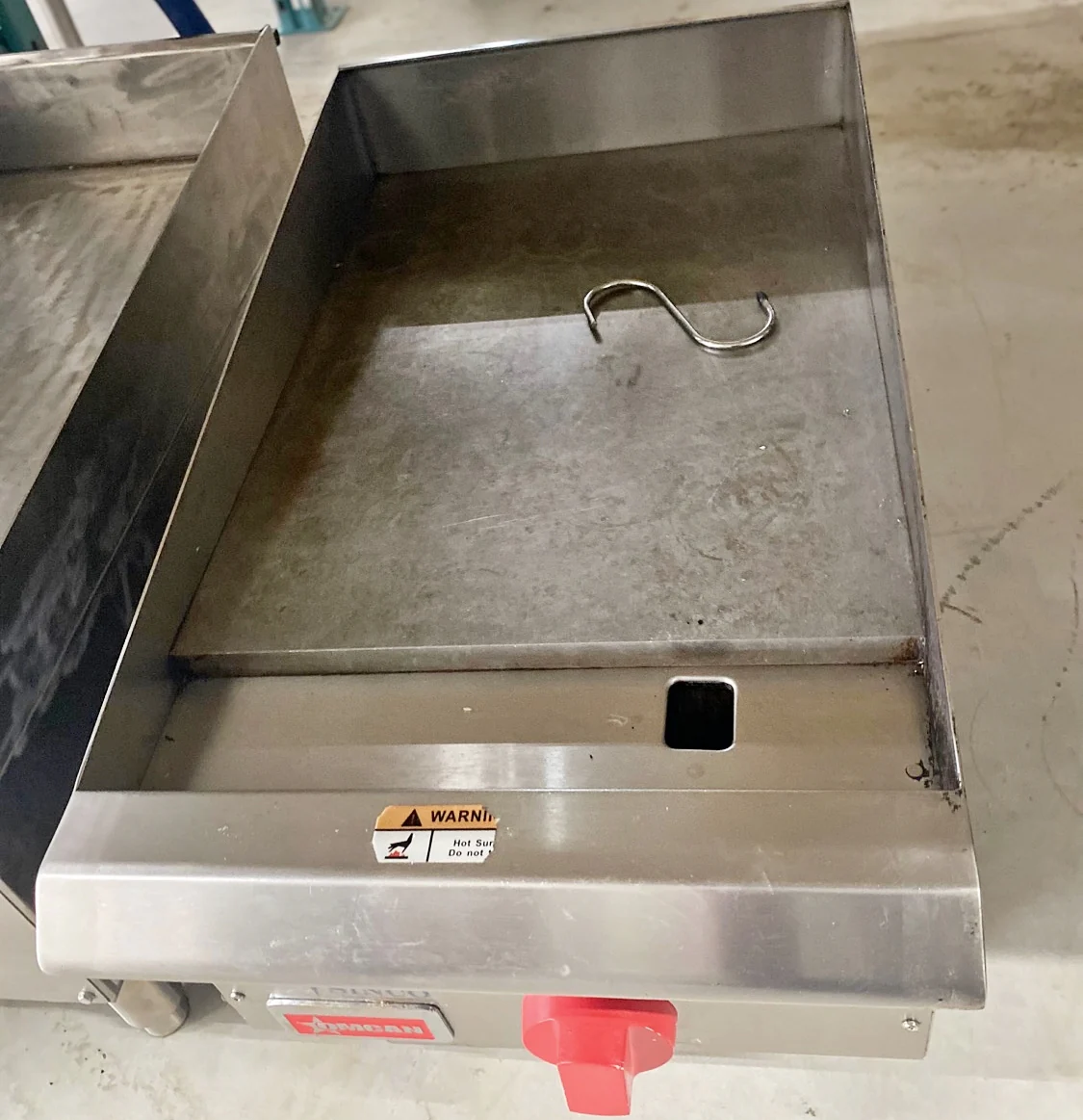 Omcan Countertop Stainless Steel Gas Griddles With Manual Control & 1 Burner Used FOR01826 - Image 3