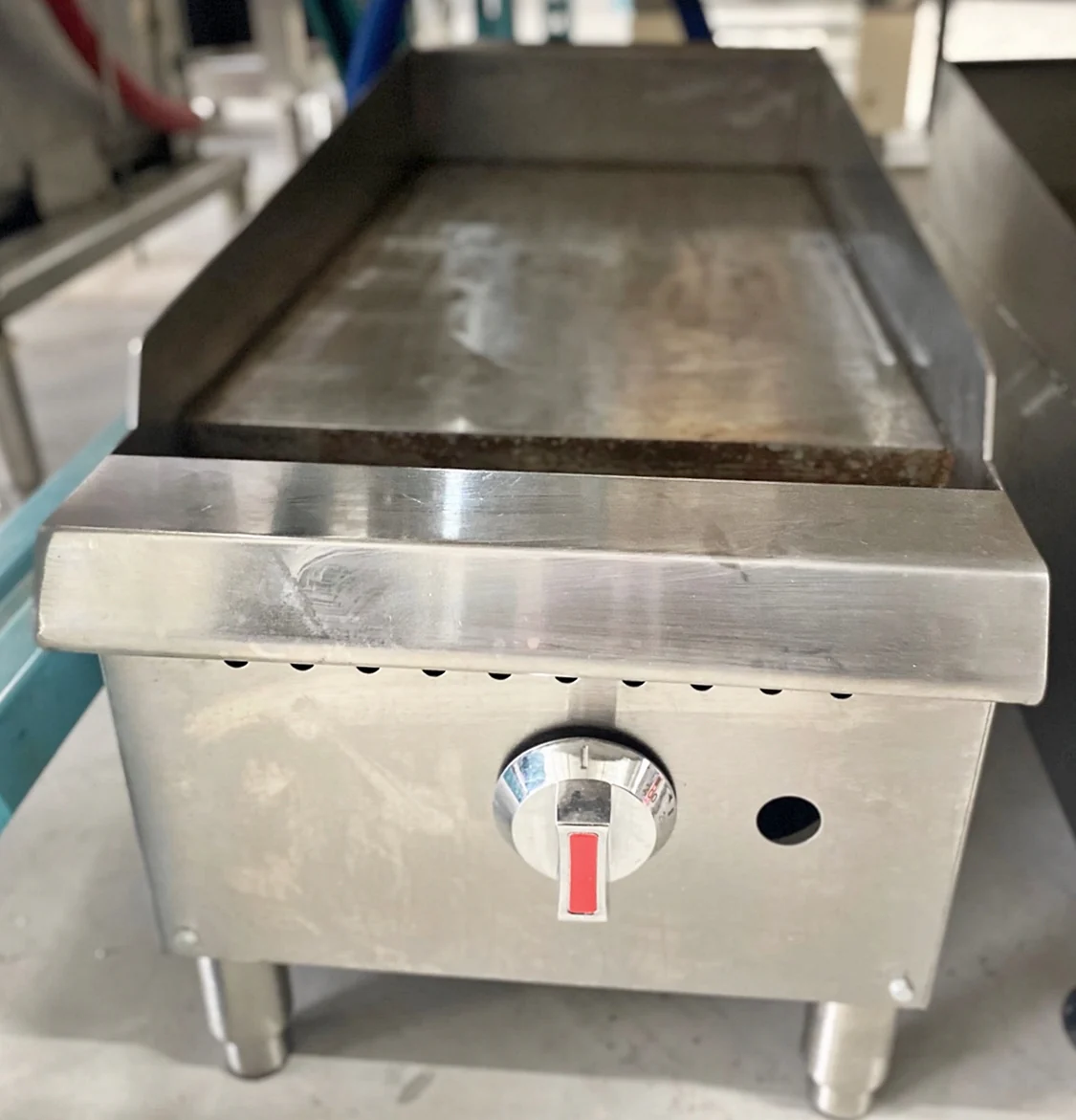 Omcan Countertop Stainless Steel Gas Griddles With Manual Control & 1 Burner Used FOR01826 - Image 5