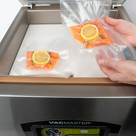 VacMaster Chamber Vacuum Sealing/Packaging Machine VP320 - Image 3