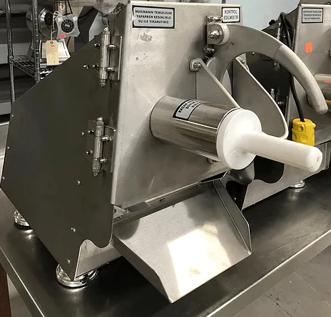 CHEF Vegetable Cutting Machine SM-109 - Image 3