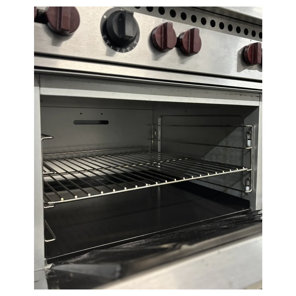 Vulcan 6 Burner Range with Oven Natural Gas Used FOR02168 - Image 3