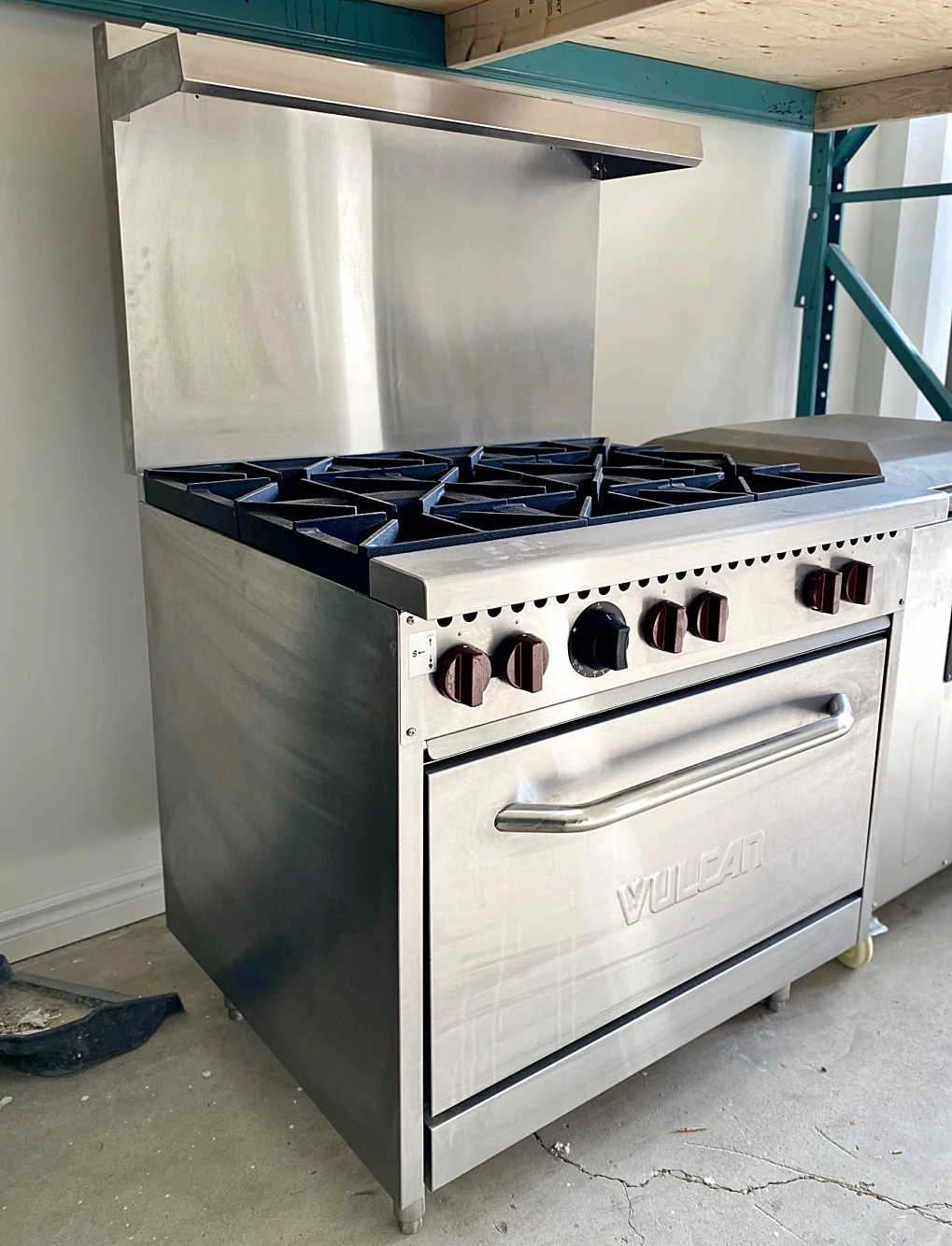 36'' Vulcan Natural Gas 6 Burner Range with Oven, SX36-6BN - Image 6