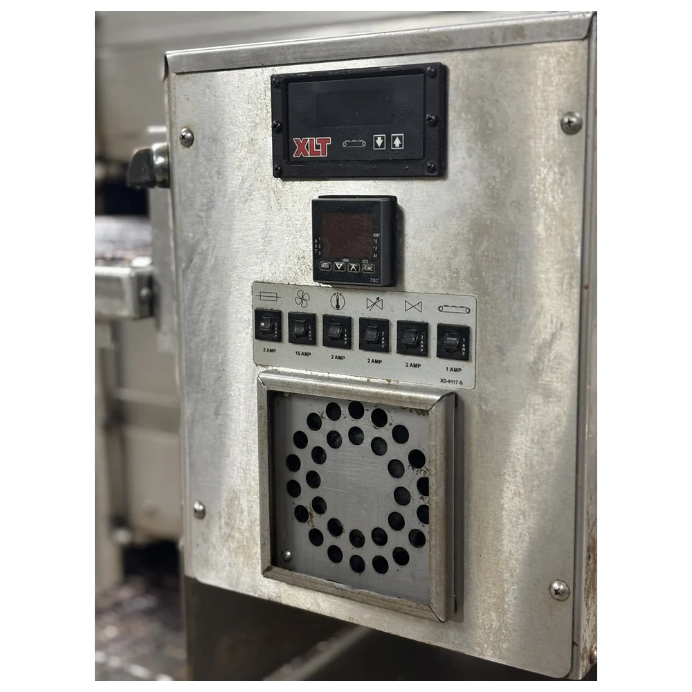 XLT 70'' 1832 Natural Gas Double Deck Pizza Oven Used FOR02345 - Image 3